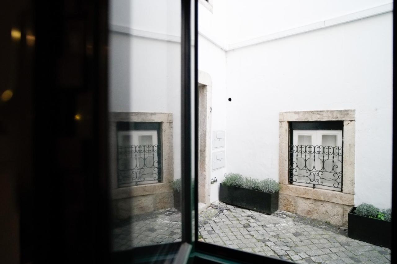 Salvador Apartment Lisbon Exterior photo